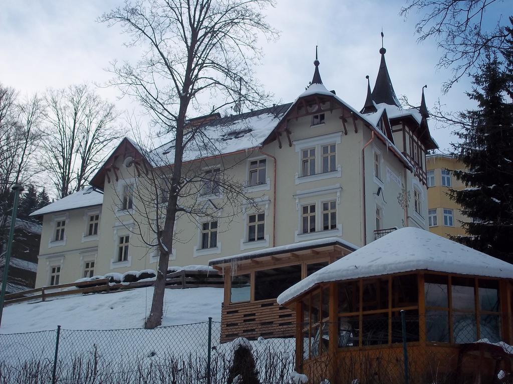 Marianum Jl,S.R.O. Hotel Janske Lazne Luaran gambar